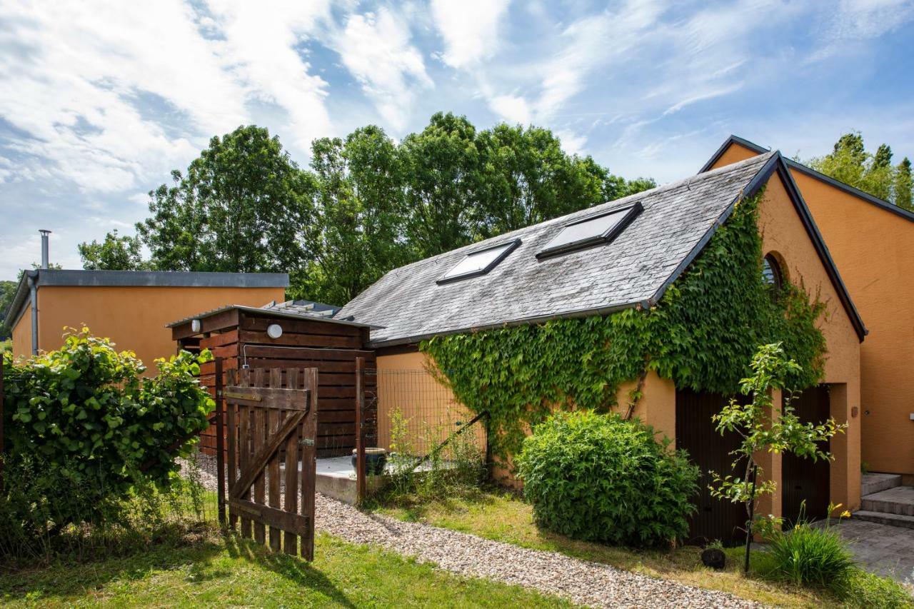 Little House On The Prairie Apartment Eppeldorf Exterior photo